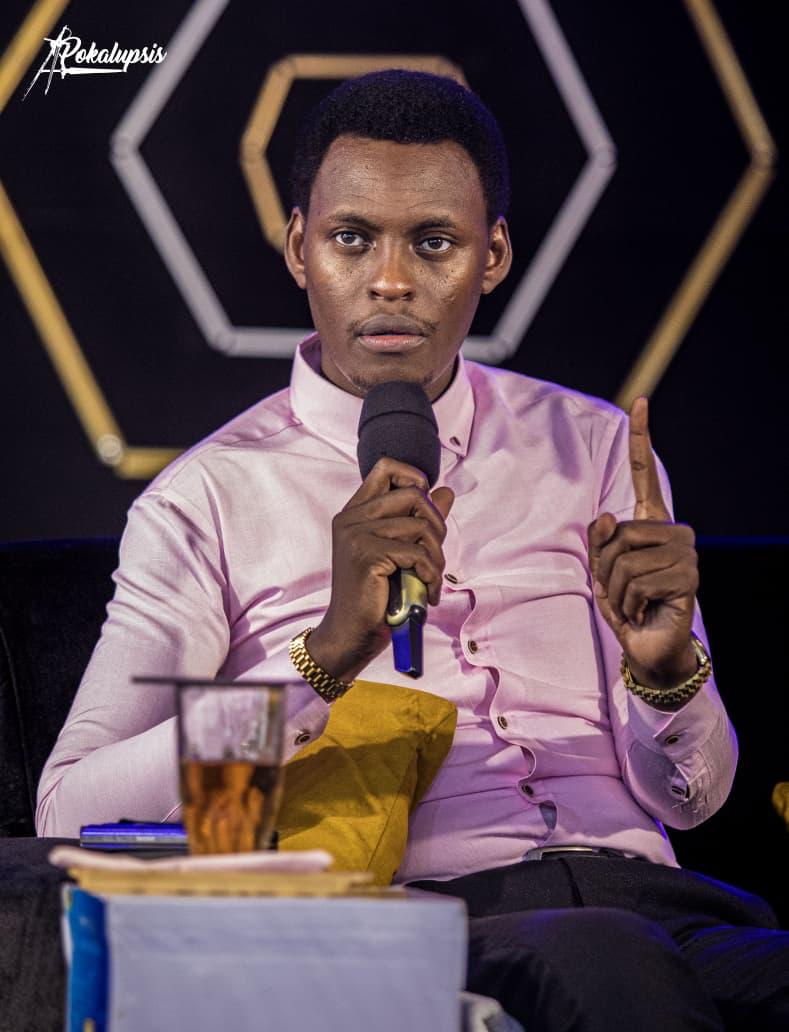 Apostle teaching session